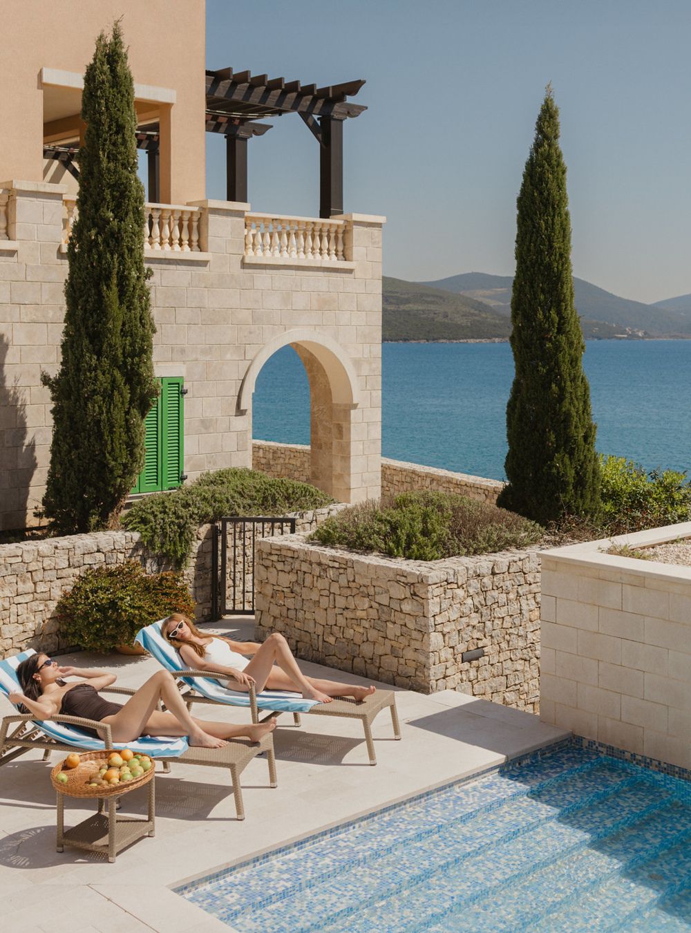 Lustica Bay 4